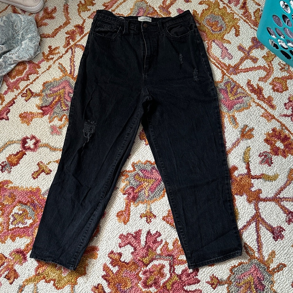 Universal Thread Black Straight Leg Jeans